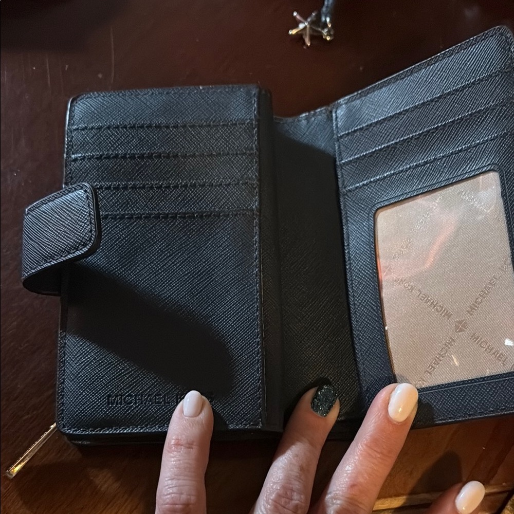 Michael Kors Monogram Wallet - Picture 3 of 4